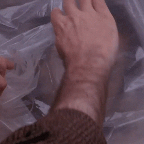 Twin Peaks Laura Palmer Dead Body Corpse GIF