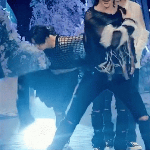 Txt Yeonjun Stomping The Stage GIF