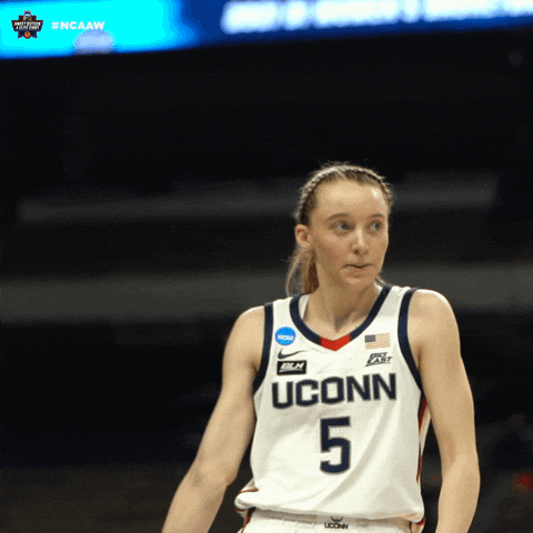 Uconn Paige Bueckers Applause GIF