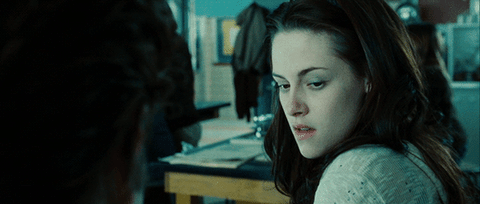 Um Twilight Yes GIF