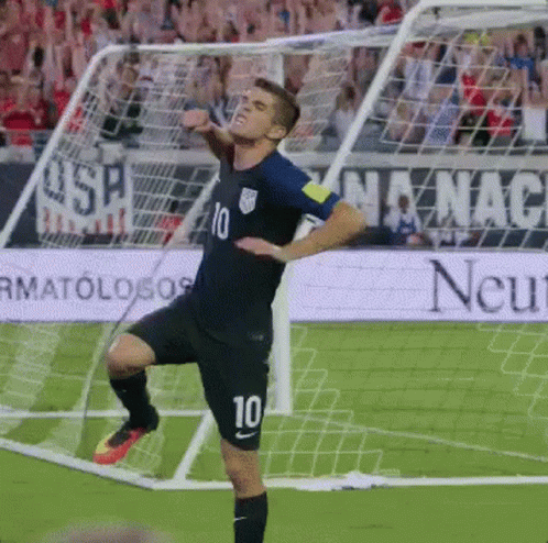 Usa Soccer Christian Pulisic Jumping GIF