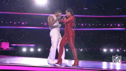 Usher Performing With Alicia Keys GIF