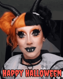 Venus D-lite Happy Halloween Makeup GIF