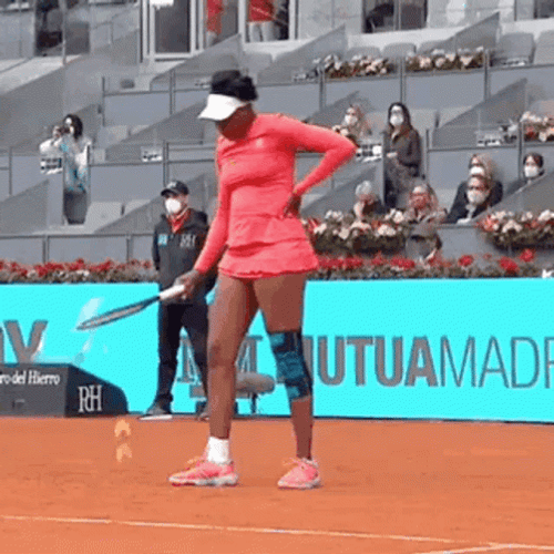Venus Williams Bounces Ball GIF