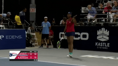Venus Williams Pumping Up The Crowd GIF