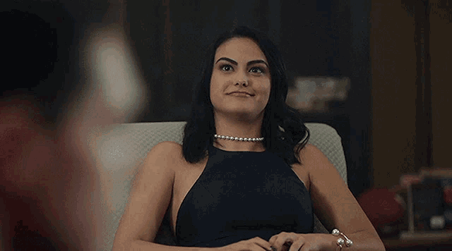 Veronica Lodge Pearl Jewelry Set GIF