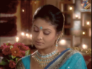Wat Indian Family GIF