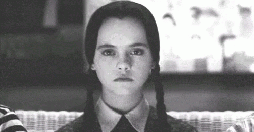Wednesday Addams 498 X 258 Gif GIF