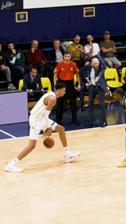 wemby-three-point-shot-jpo1dmi1s9c1a52d.gif