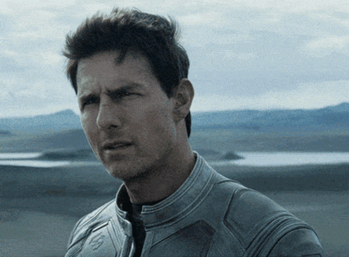 What Tom Cruise Oblivion GIF