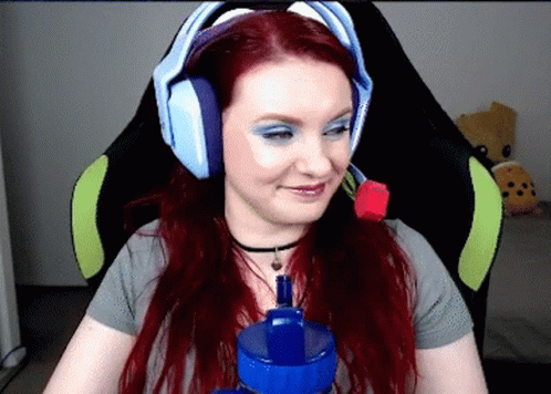 Lovely Woman Wiggle GIF