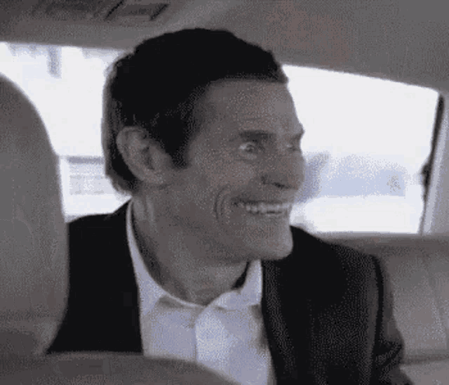 Willem Dafoe Gif GIF