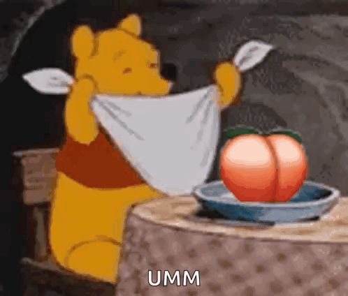 Winnie the Pooh Table Towel Peach