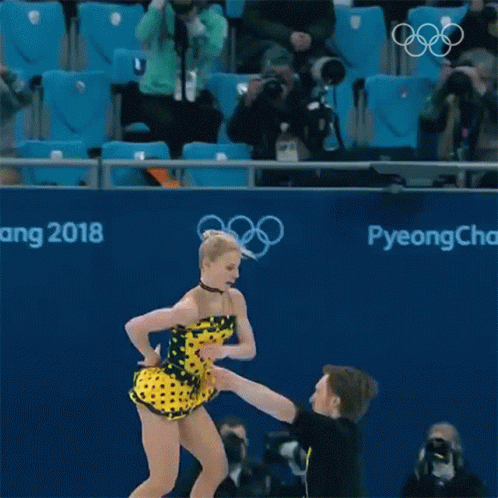 Wiper Pen Spinning Figure Skating GIF