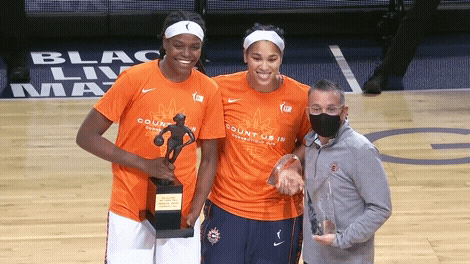 Wnba Jonquel Jones Taking Picture GIF