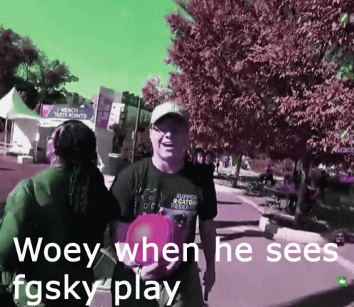 Woey Watching Fgsky Play