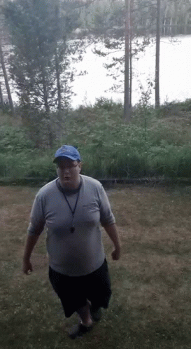 Woman Attacked With Fire Extinguisher GIF