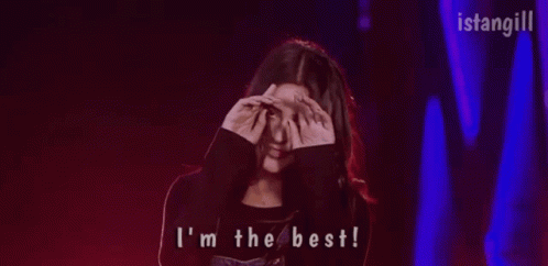 Woman Dancing On Stage Saying I'm The Best GIF