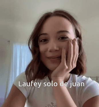 Woman Hand on Hand Laufey Solo de Juan