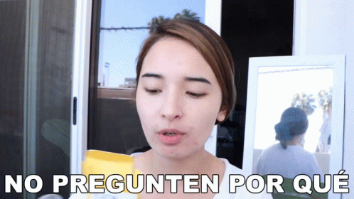 Woman Holding Lotion Says No Preguntan Por Que