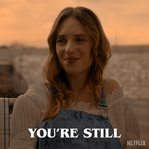 Woman in Overalls Says You're Still On a Netflix Ad