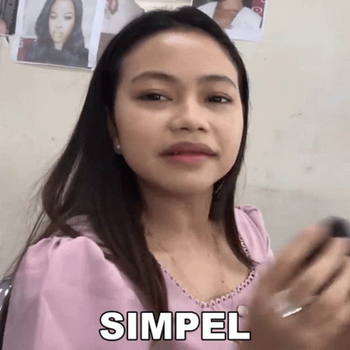 Woman in Pink Shirt Saying Simpel