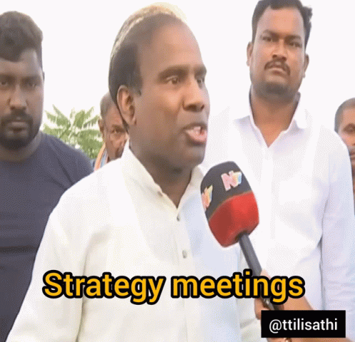 Woman in Suit Says No More Meetings