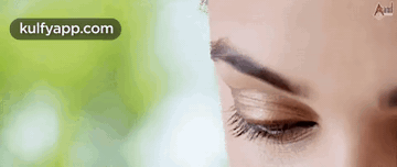 Woman's Eye with Kulfyapp.com