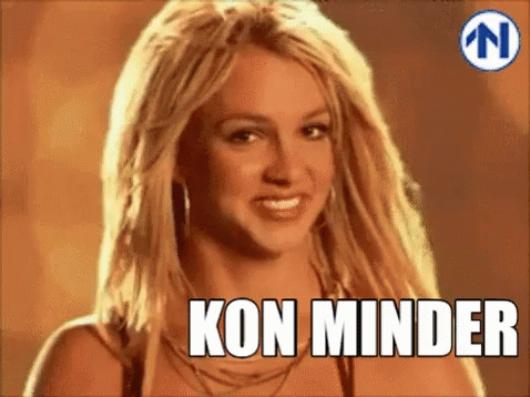 Woman with Blonde Hair Saying Kon Minder