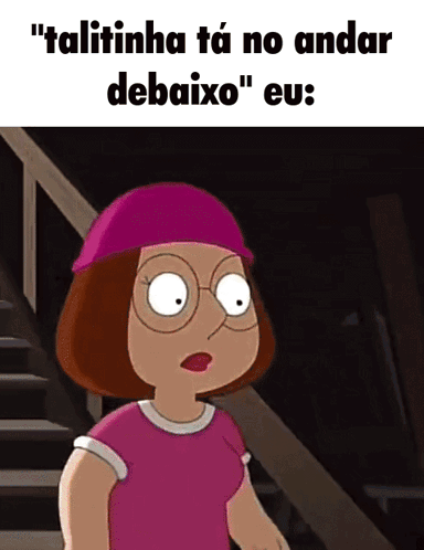 Woman With Glasses and Pink Hat Talitinha Ta No Andar Debaixo