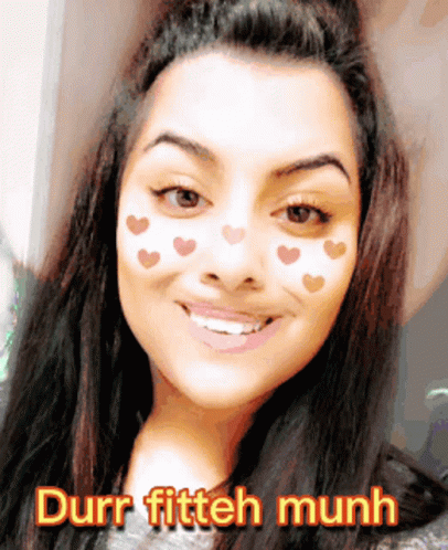 Woman With Heart Face And Durr Fitteh Munh GIF