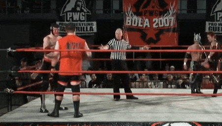 Wrestlers in Ring with Banner Bola 2007
