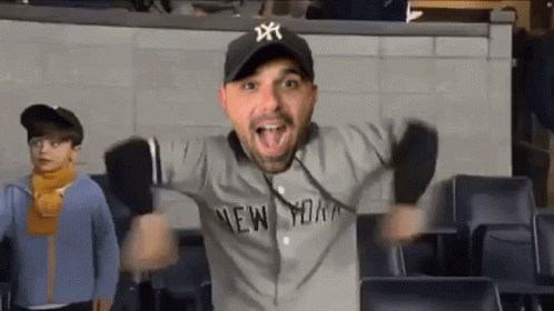 Yankees Sweep Funny Bobble Head GIF