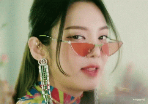 Yarp Kpop Kim Hyoyeon GIF