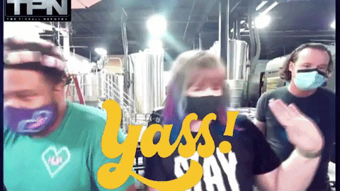 Yasssss Funny Synchronized Head Bobbing GIF