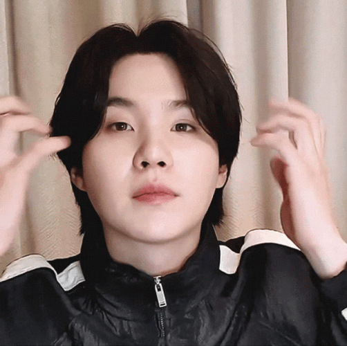 Yoongi Fixing Hair GIF