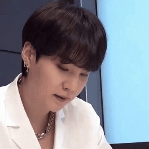 Yoongi Making Face GIF