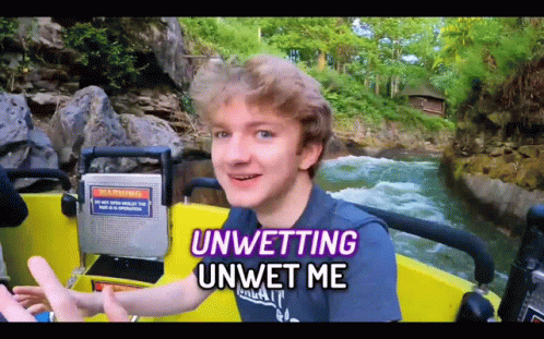 You Tuber Tommyinnit Asking For Towel GIF