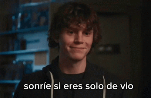 Young Man Smiling Sonrie Si Eres Solo De Vio