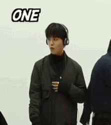 1 2 Buckle My Shoe Kpop Moments GIF