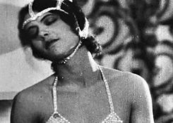 20S Fredi Washington GIF