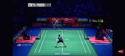 A Badminton Match Is Being Played On A Court With Advertisements For Yonex And Hsbc GIF