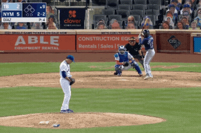 A Baseball Game Is Being Played Between Nym And Diaz And The Score Is 2-2 GIF