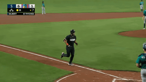 A Baseball Game Is Being Played Between The Seattle Mariners And The Los Angeles Dodgers GIF