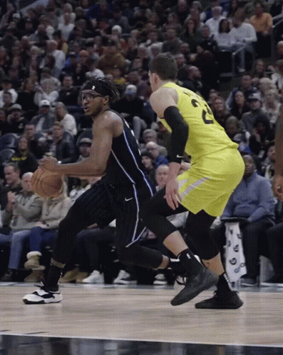 A Basketball Player With The Number 25 On His Shorts GIF
