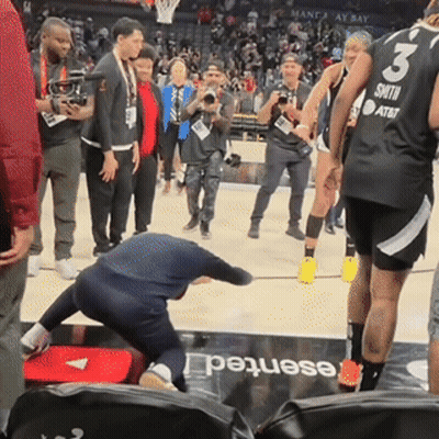 A Basketball Player With The Number 3 On The Back Of His Shirt GIF