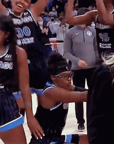 A Basketball Player With The Number 30 On His Jersey Is Kneeling Down GIF