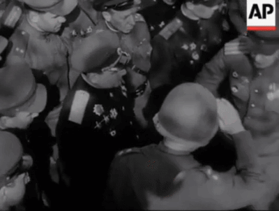 A Black And White Photo Of A Group Of Soldiers With The Letters Ap On The Bottom GIF
