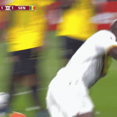 A Blurry Picture Of A Soccer Game With The Score 1 To 1 GIF