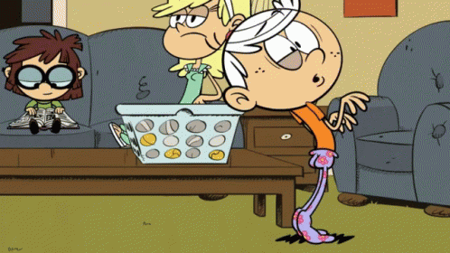 A Cartoon Of The Loud House Characters Including Lincoln And Lori GIF